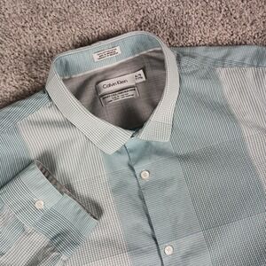 Calvin Klein XL Infinite Cool Body Fit Non-Iron Turquoise Plaid Mens Dress Shirt